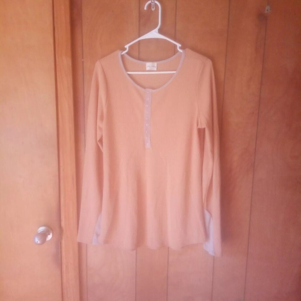 Lovely Melody Brown Long Sleeve Lightweight Top Size M